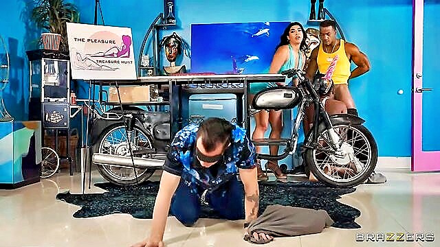 Baby Gemini, Jasmine Sherni, Angela White, Luna Star, Blondie Fesser, Sofia Lee, Gigi Dior, Carmen Caliente, Latin Beauty, Lacey Jayne, Nicole Aniston, Alexis Tae, Kira Noir, Violet Gems, Abella Danger, August Ames, Hailey Young, Ava Devine, Scarlet Chase, Lacey London, Amari Anne - double fucked by monster cock with gemini and jasmine sherni Brazzers