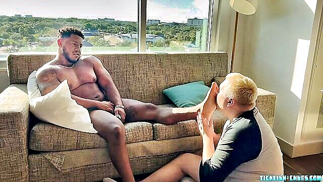 foot fetish tickle master : Ticklish Chubs