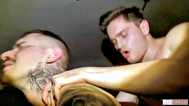 Jay Tee, Zak Bishop, Des Irez, Brett Baker - its never enoughxxx Pig Bottoms