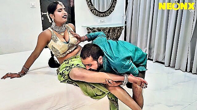 Teju, Adityaind, bhabhi - přitom big cock bhabhi