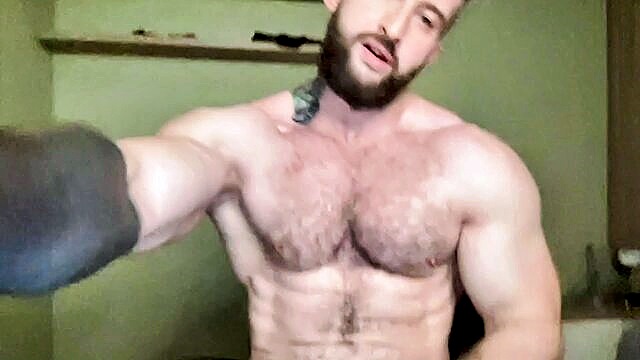 record private, musclegod_ua, male webcam - musclegodua creampie