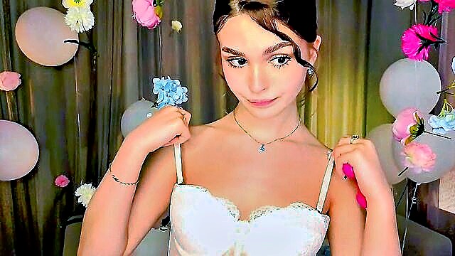 sunnivaharder, fuck squirt, patreon video - chat latest stream sunnivaharder