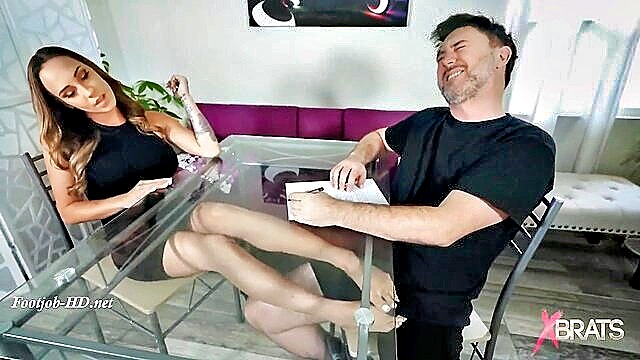 foot fetish, foot smelling, footjobs - sasha foxxx feet money