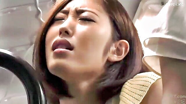 Asahi Mizuno - asahi mizunos big ass and tits get fucked on a bus