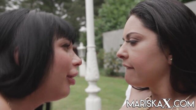 valentina mariska seduces stepfather : VIPMembers