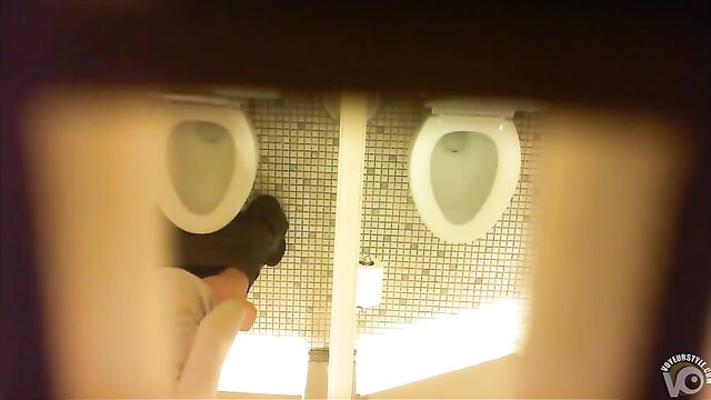 desperate, long, milf - desperate milf piss in room