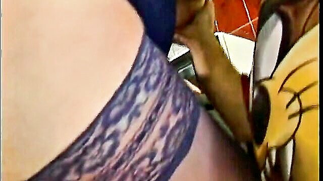 Kira Red, Steve Holmes - vintage kira red facial Muschi movie official