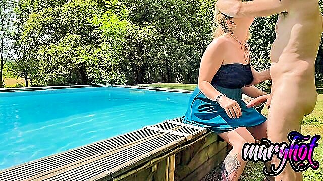 anal, french, amateur - je me fais défoncer au bord de ma piscine