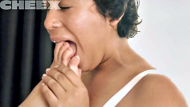dominant, puck, horny pussy - carmen connaught पuck ellington