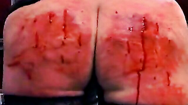 fat ass, corset, lady - extreme anal menggunakan penis yang besar