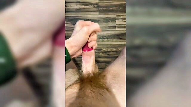 Johnny3569 - jizzing in glove erotic