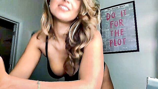 ninanoell - ninanoell camgirl chaturbate