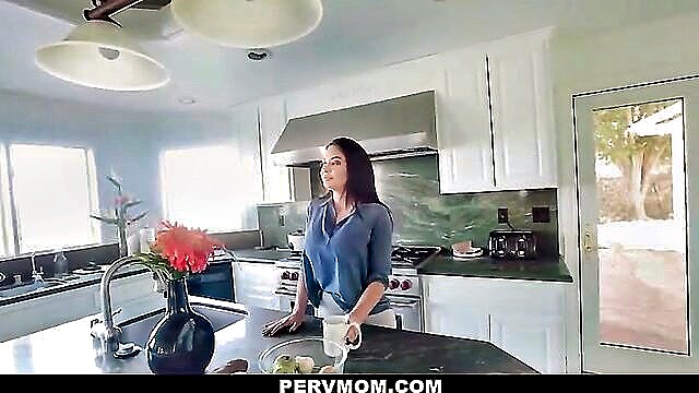 big round ass, brunette, busty - smokeing hot brooke berettas big boobs sex