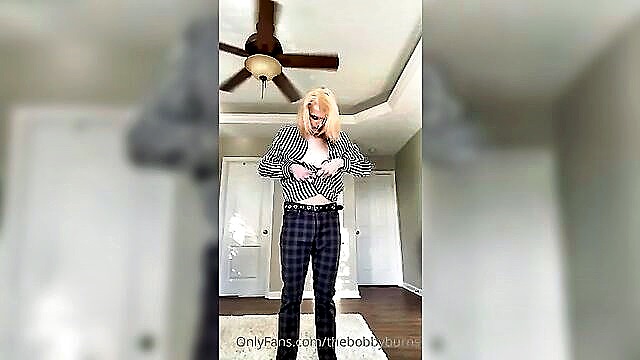 fun, solo, amature - voyeur bobby clothes try on