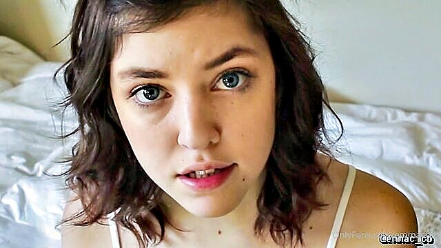 custom, voyeur, emma - voyeur spying emma choice