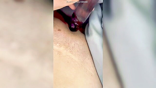 masturbates, masturbation, pussy - handjob selfie toy action