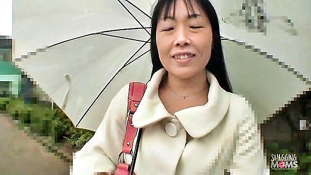 mom, creampie, sex toys - oriental mom loves to fuck