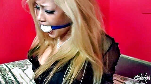 MaxineX - maxine x businesswoman porn