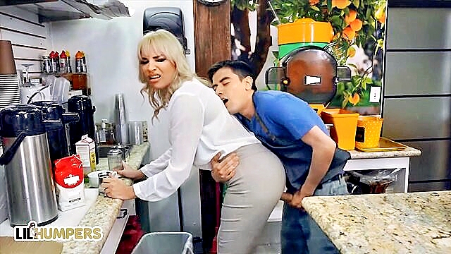 Layton Benton, Dana DeArmond - lil humpers lucky barista fucks his sexy boss dana dearmond a curvy costumer layton benton oct 16th 2020 Reality Kings