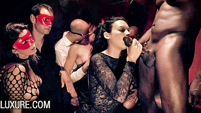 Cecilia De Lys, Amel Annoga - hardcore orgy in a parisian swinger club jun 17th 2022 Luxure