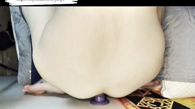 Ravyn Nyx - tongue split blowjob training