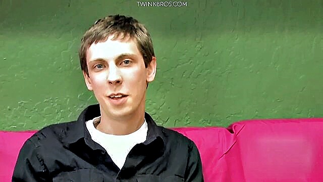 hd twink porn, gay, twink - derick jett handjob hd