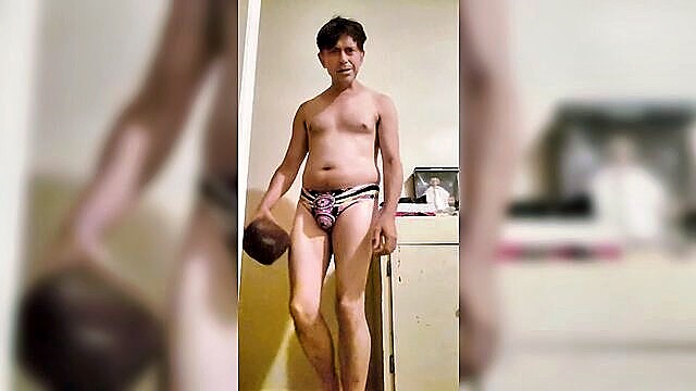 Maudau79 - maudau79 strip show