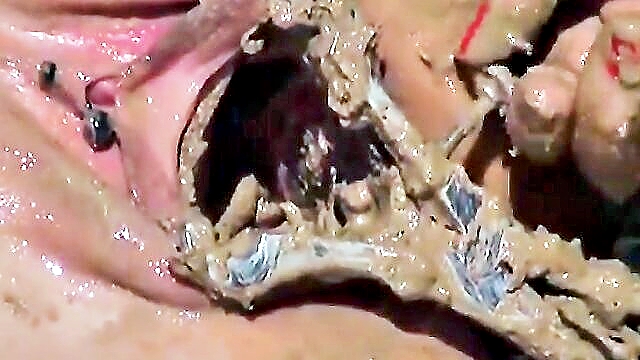 dead sea mud queensnake watch dead sea mud queensnake on now lesbian outdoor asian porn : walter_aniyah