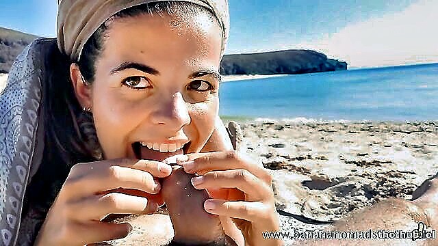 banana nomads, banana_nomads, banananomads - beach blowjob with people watching