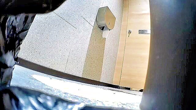 ktv, spy, toilet - spy ktv voyeurisme