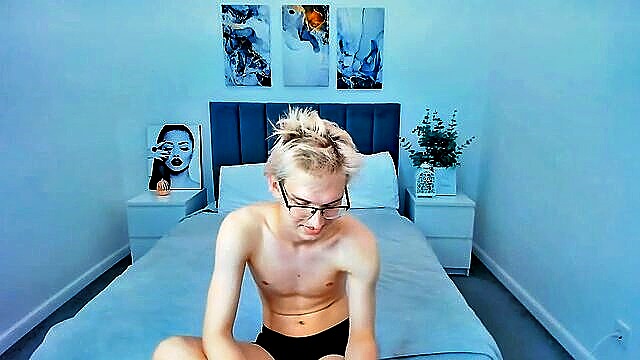 naked guy, tags, 4ever_dude - gay vlogger chaturbate