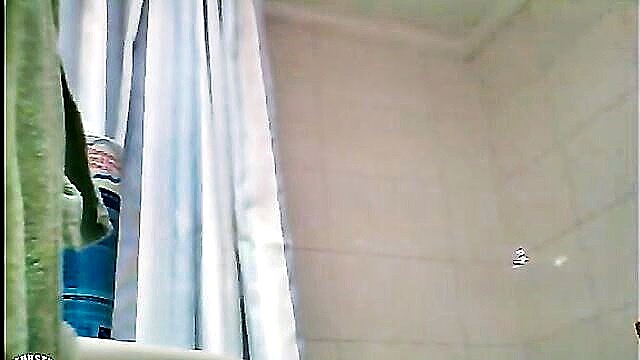 shower, mature, beauty - big tits shower spy