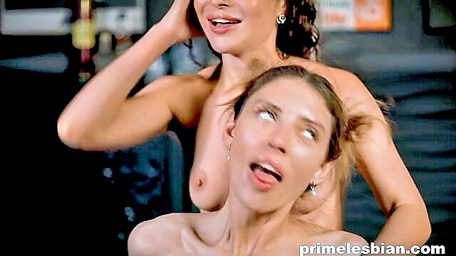 Helina Dream, Fanta Sie, Isabella De Laa - primelesbian isabella de laa lesbian porn