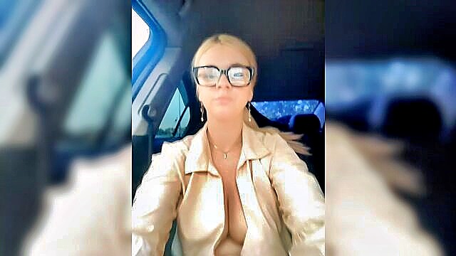 Love_Bri - titty fuck lovebri