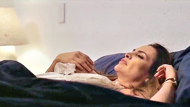 actress nude scene, nude scenes 2020, nude movie scene - secretos de una passion nude scene