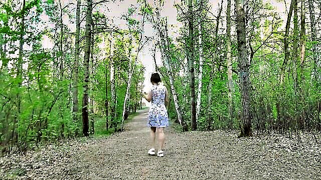 Kristina Slut - subtitles russian girl flashes pubblic compilation