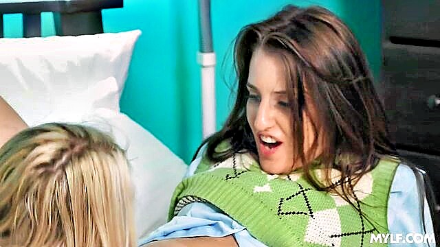 Aubree Valentine, Kelsey Kane - kelsey kane strapon xxx