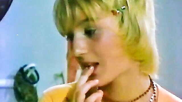 anal sisters classic porn : Pussycat (Denmark)