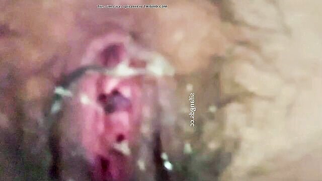 voyeur, piss, upclose - voyeur toilet pissing