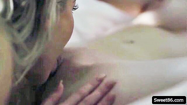 lesbian, redhead, blondes - cougar ashley fires labia drenching