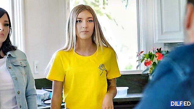 hairy pussy blake blossom : Milfed