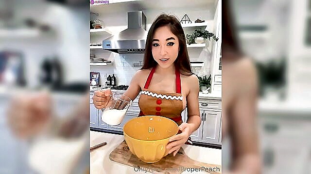 ProperPeach - properpeach topless baking
