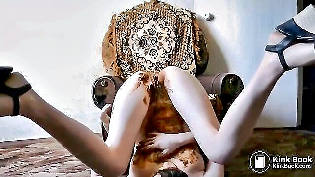 girls 65 sexy poop : Scat Porn Women61618