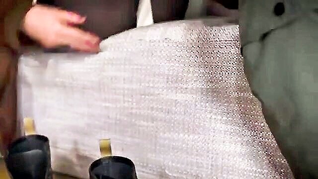 sweaty nylon, foot worship, nylon sniff - vanessa vega foot smell
