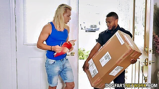gay kissing, blacksonboys, gay - elivery man big package ass eating