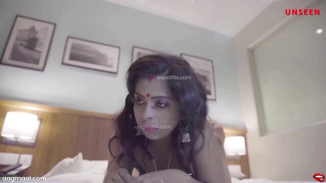 watch uncut indian milf in action : hoeger_hans