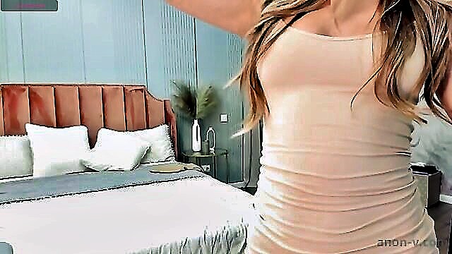 amateur, webcam, whore - nelliecutest porn whore