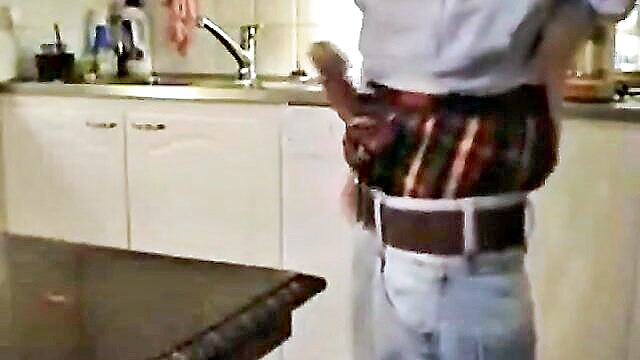 handjob, cum, amateur - gay stream on the table