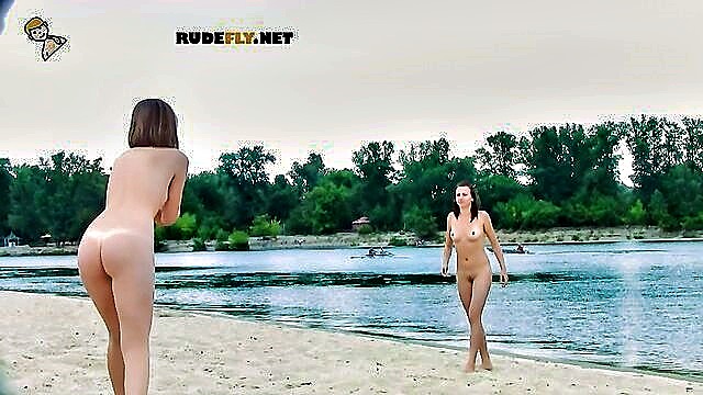 nudist teen beach : Rudefly