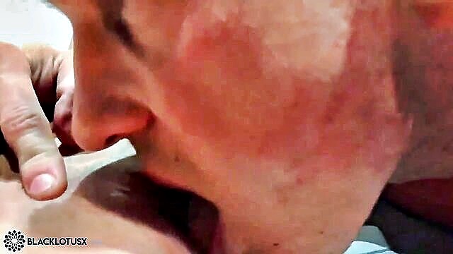 hd porn, amateur, blowjob - bf lady organas sucking sweet pussy